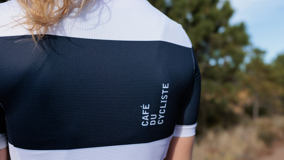 Café du Cycliste Angeline Womens's Ultralight Cycling Jersey Radtrikot Navy White