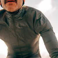 Café du Cycliste Petra Men's Superlight Windjacket Radjacke Mountain Green
