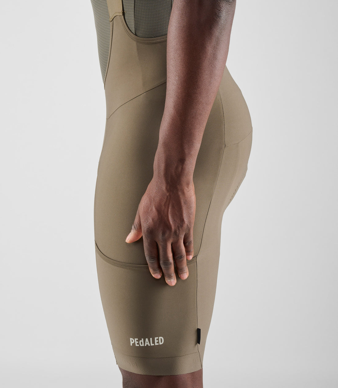 Pedaled Odyssey Training Bib Shorts Trägerhose Military Green