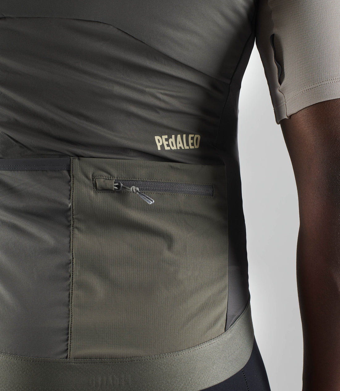 Pedaled Odyssey Insulated Vest Thermo Weste Dark Grey