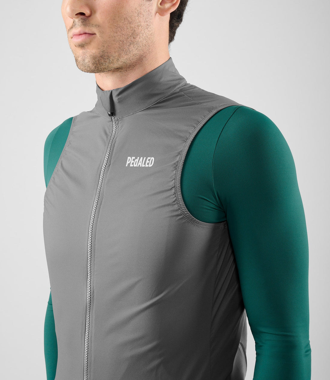 Pedaled Element Waterproof Vest Wasserdichte Weste Grey