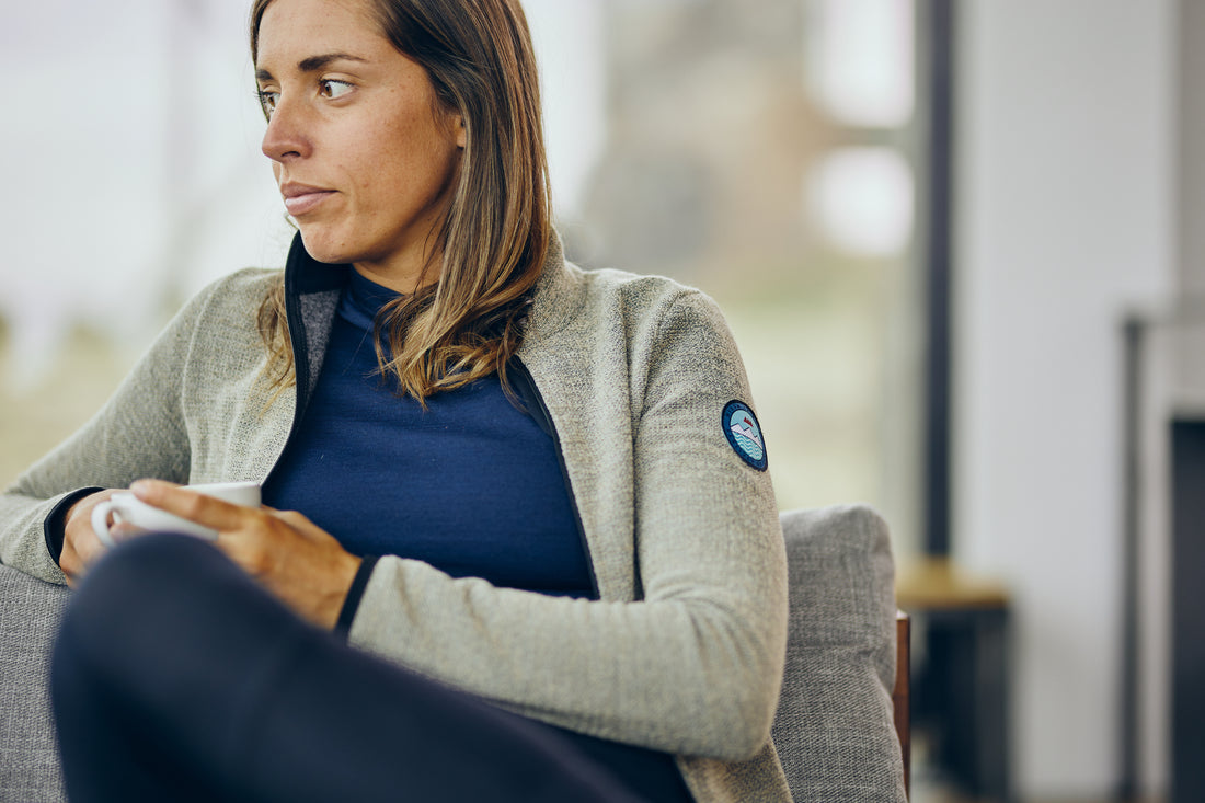 Café du Cycliste Cosette Women's Merino Base Layer Radunterhemd langarm Navy