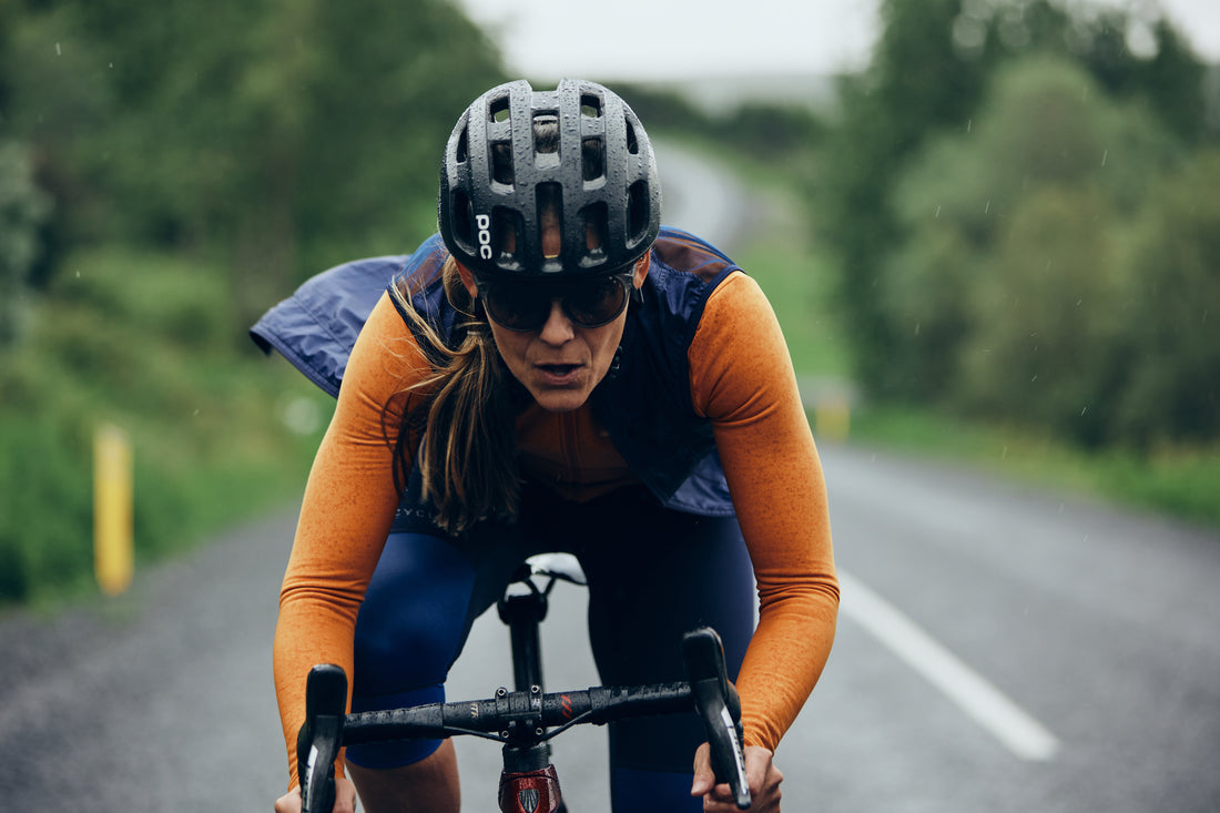 Café du Cycliste Petra Women's Superlight Gilet Windweste Peacock Blue