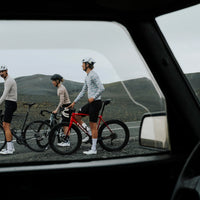 Café du Cycliste Constance Women's Midweight Jersey Radtrikot langarm Oyster Grey / Naples Yellow