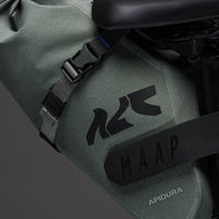 Maap x Apidura Saddle Pack Fahrrad-Satteltasche Loam