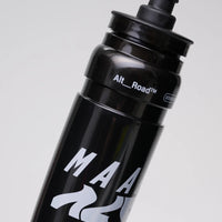 Maap Alt_Road™ Bottle Large Water Bottle 765 ml Trinkflasche Black/Silver