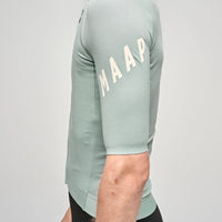 Maap Men's Aeon Jersey Radtrikot Slate