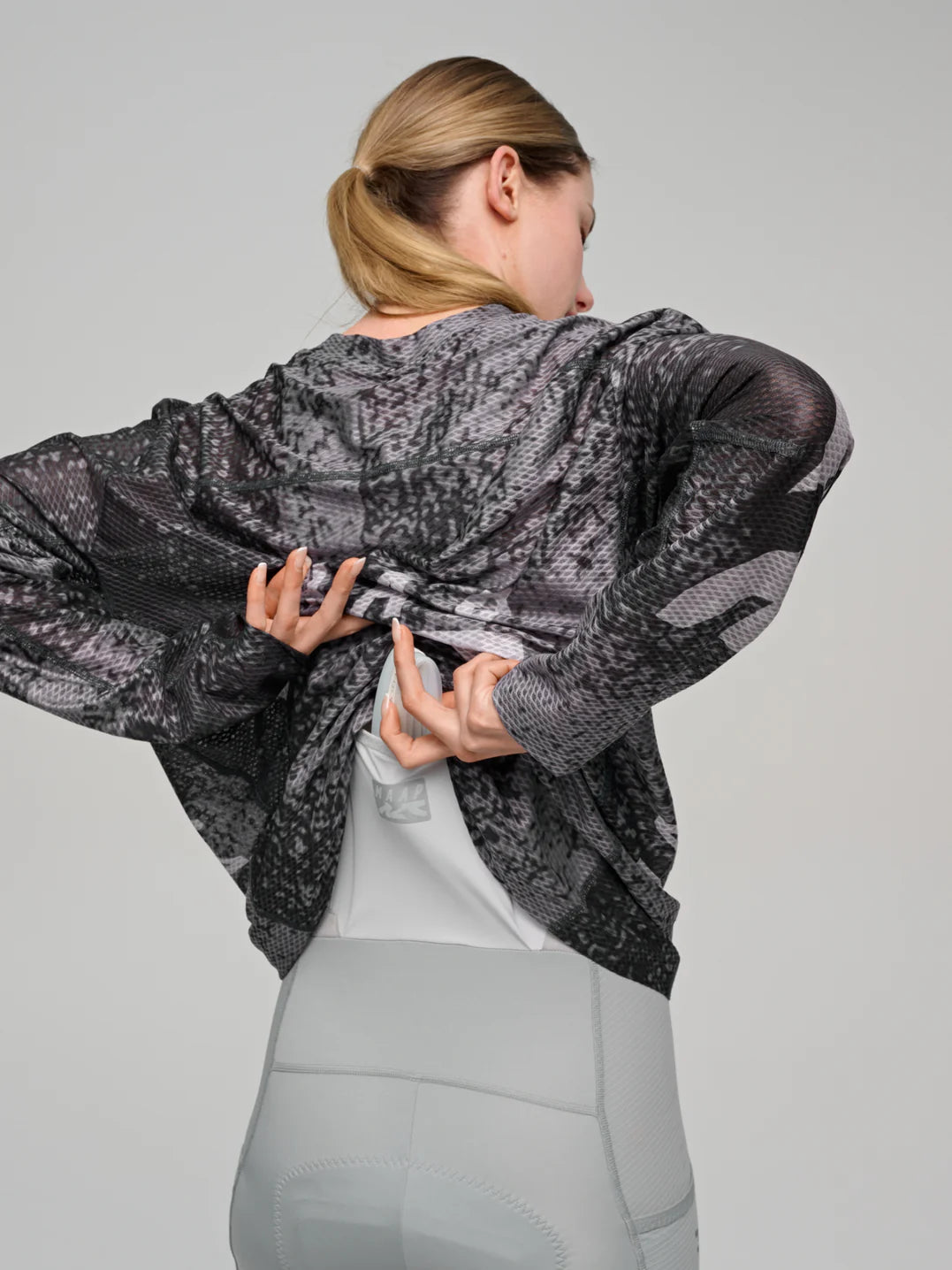 Maap Unisex Alt_Road™ Mesh Tee T-Shirt langarm Silver Black