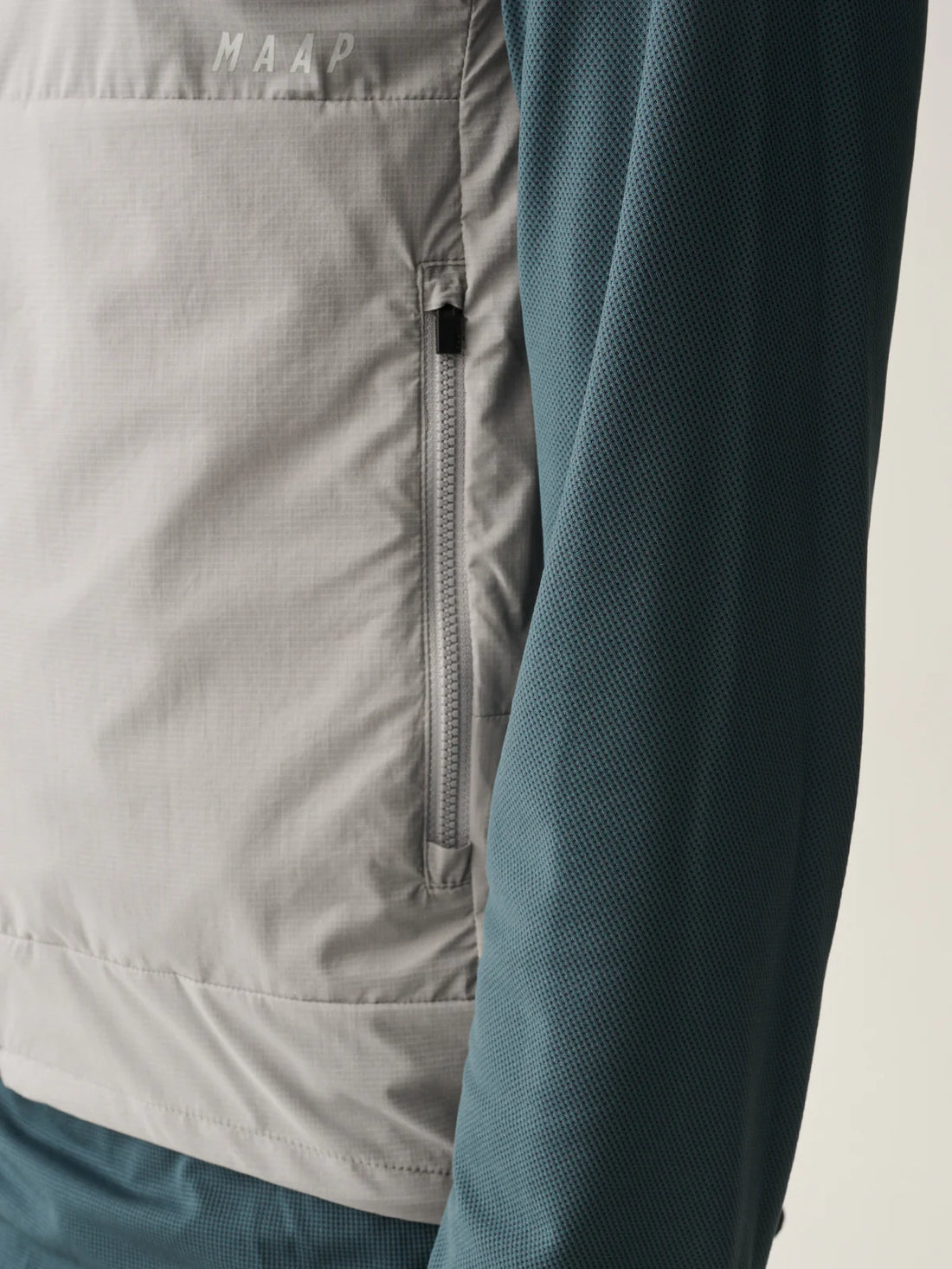 Maap Men's Alt_Road™ Wind Vest Weste Zinc