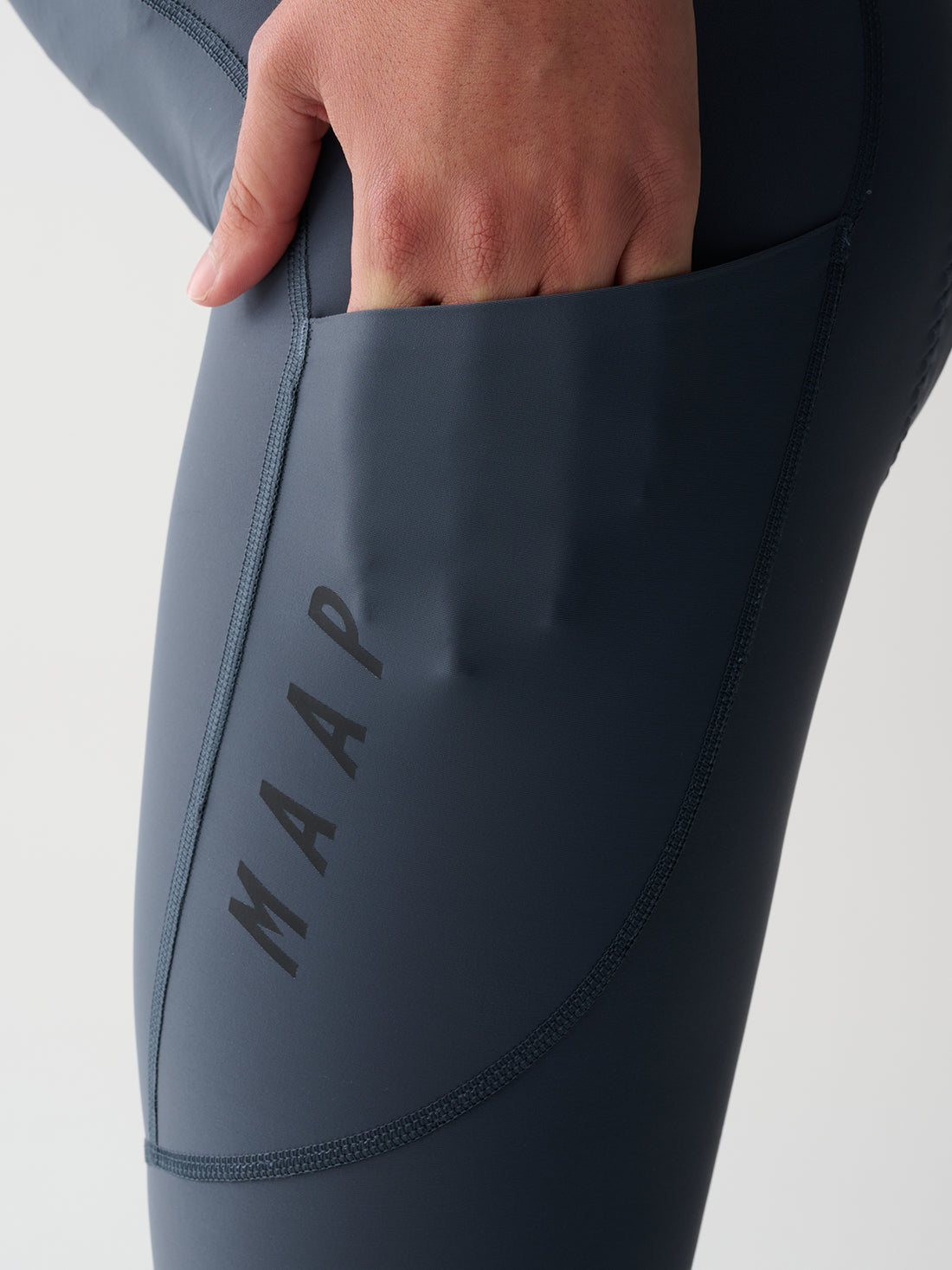 Maap Women's Team Evo Cargo Bib Tight Thermo-Radhose Midnight