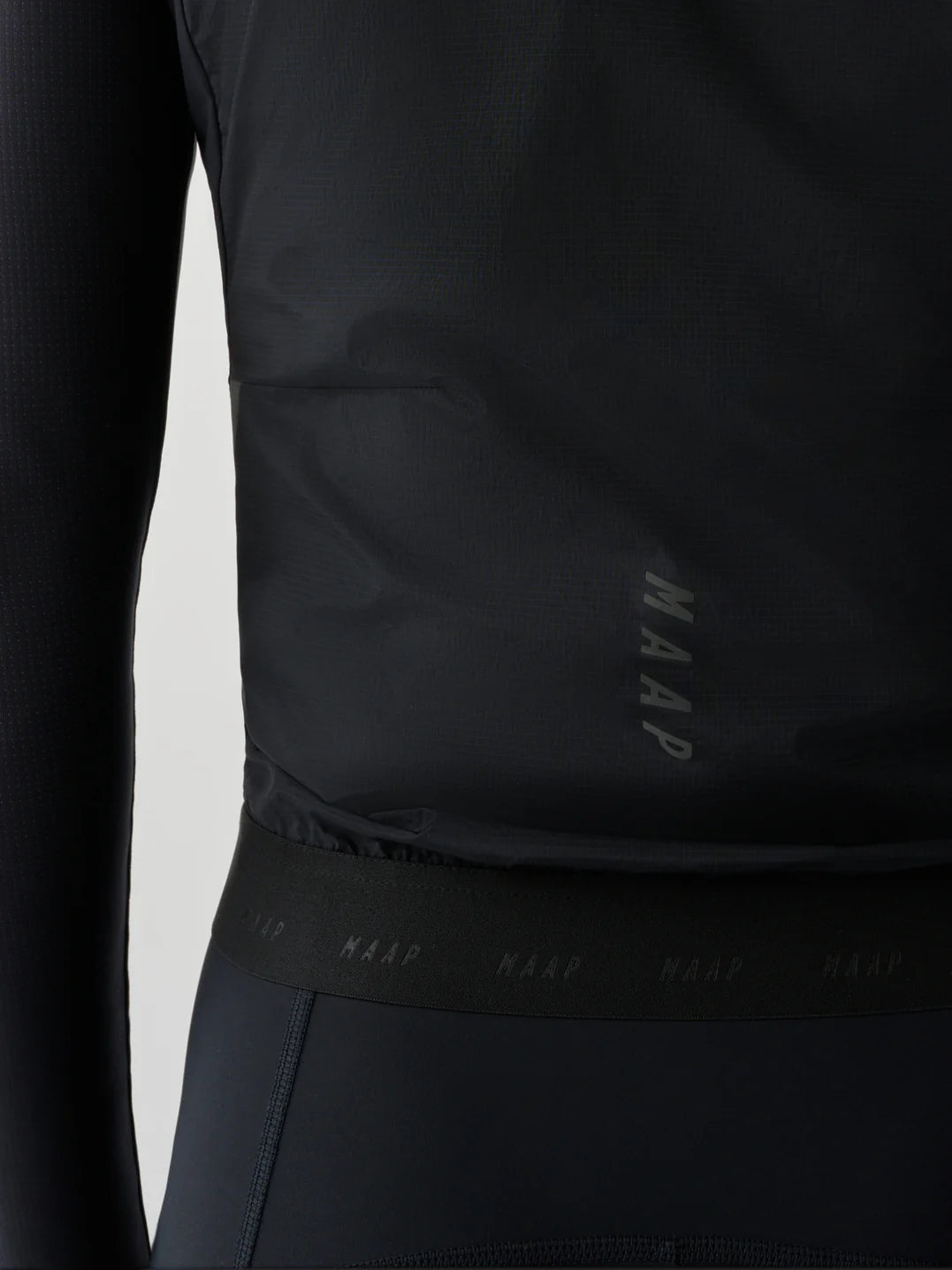 Maap Women's Flow Vest Windweste Jet Black