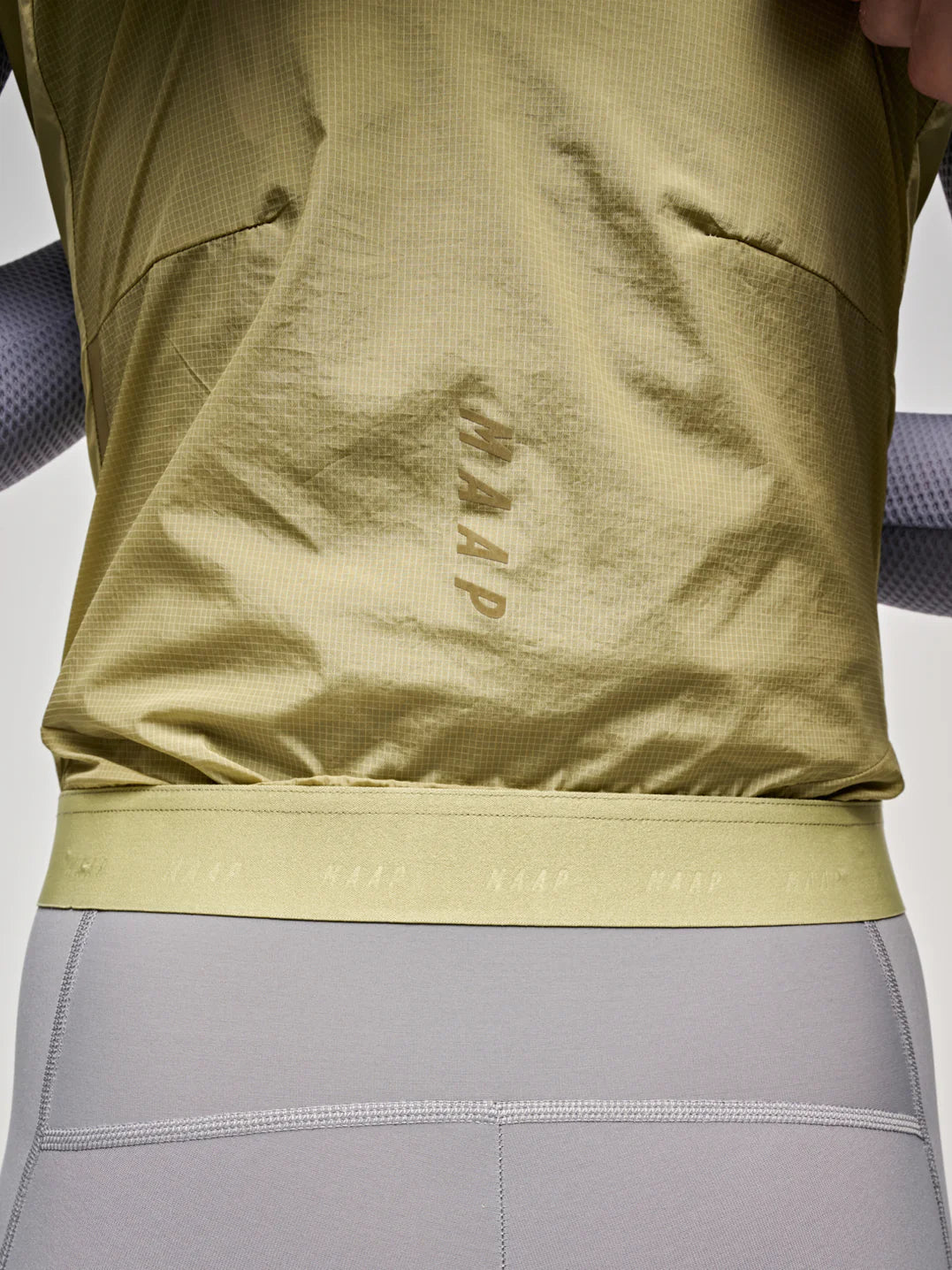 Maap Women's Flow Vest Windweste Dark Ore