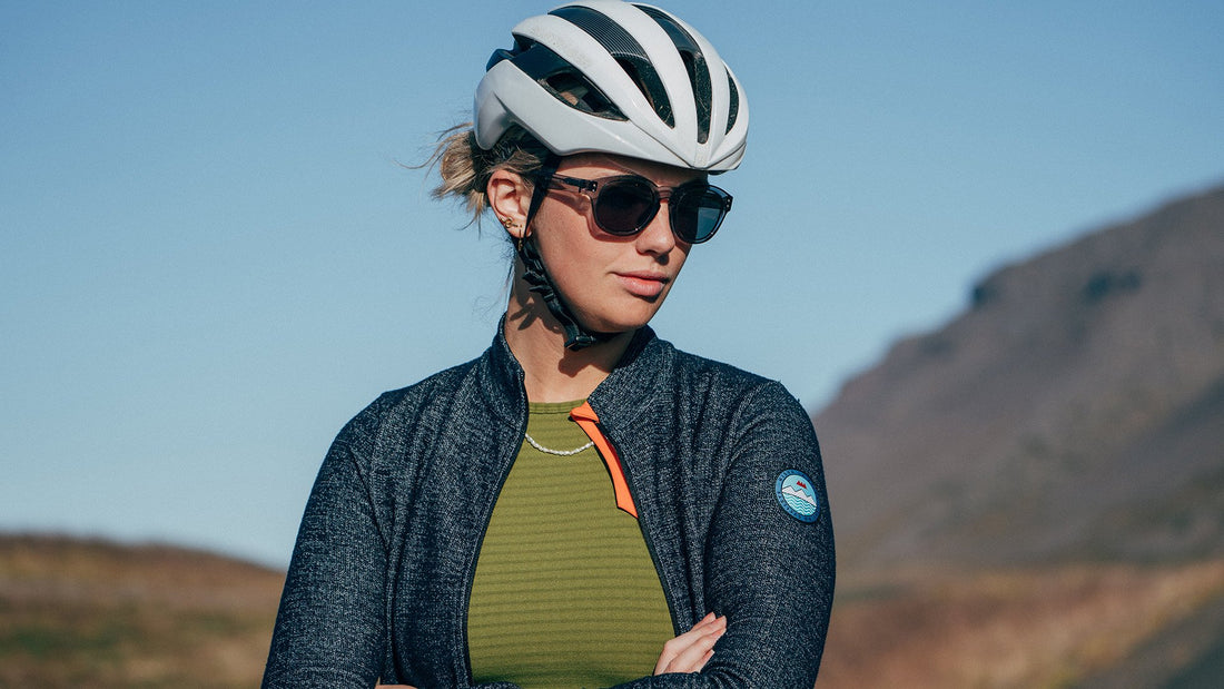 Café du Cycliste Marguerite Women's Long Sleeve Merino Cycling Jersey Radtrikot Navy