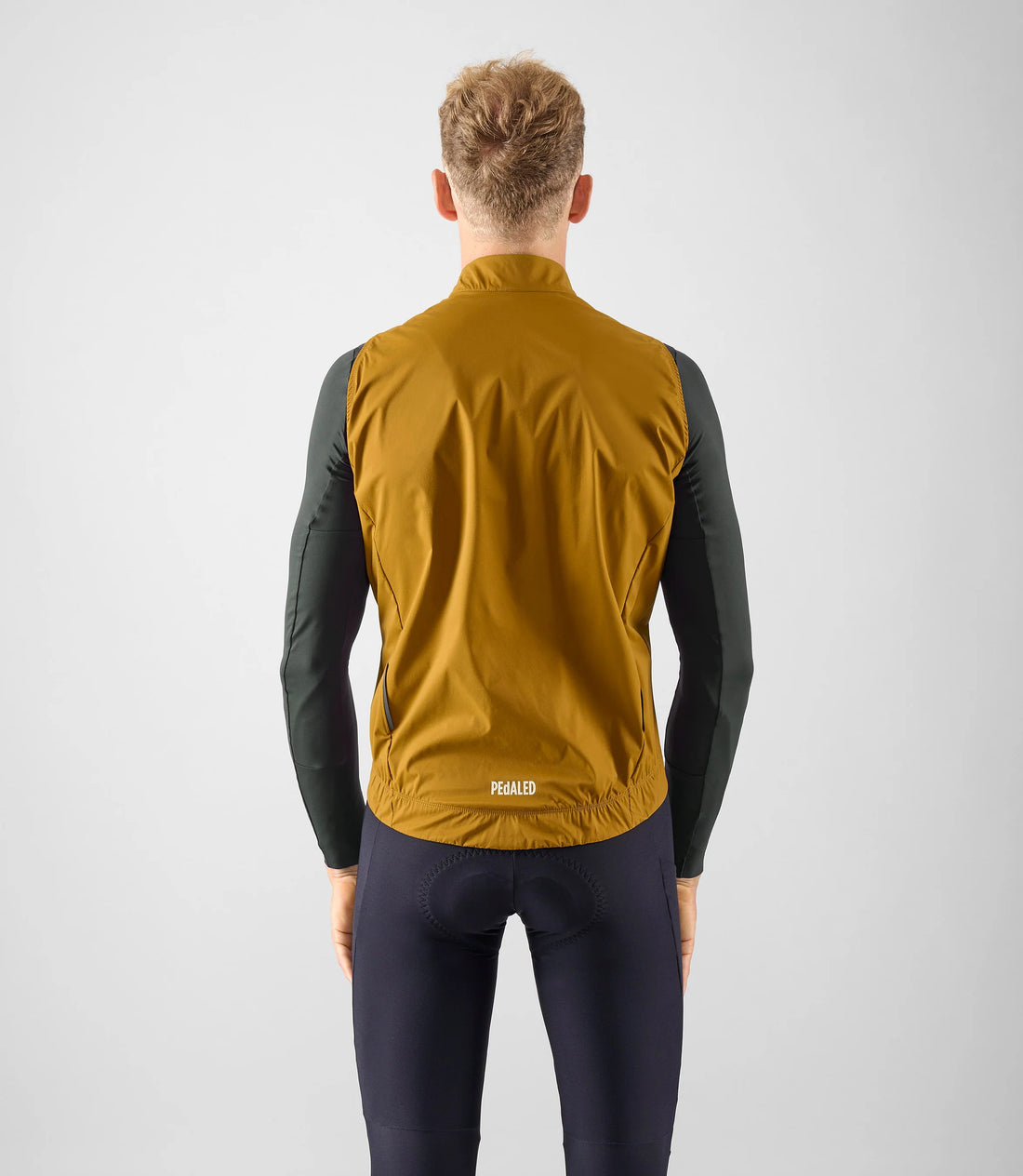 Pedaled Element Waterproof Vest Wasserdichte Weste Mustard