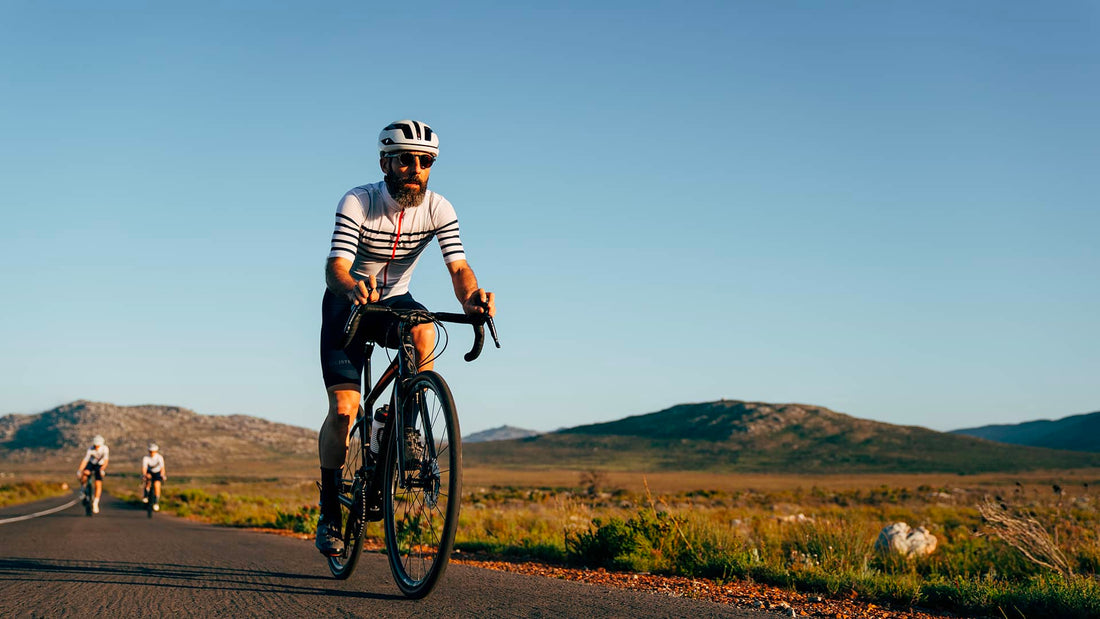 Café du Cycliste Mona Men's Superlight Audax Cycling Jersey Radtrikot White