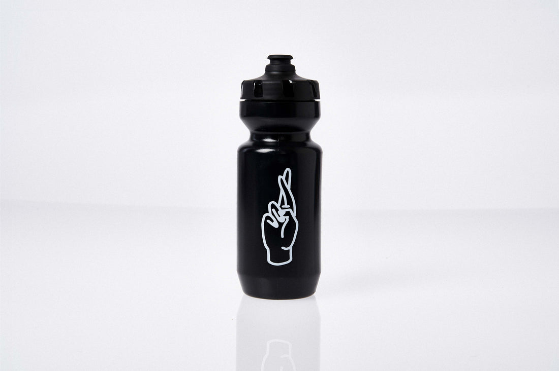 Gourde 650ml Bidon Croisé Doigts Noir