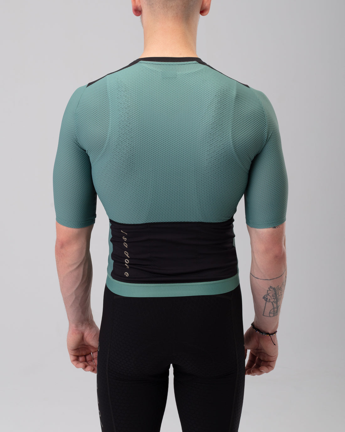 Isadore Echelon Training Jersey Radtrikot Silver Pine