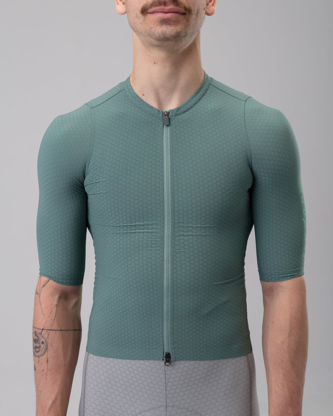 Isadore Echelon Aero Jersey Radtrikot Trellis