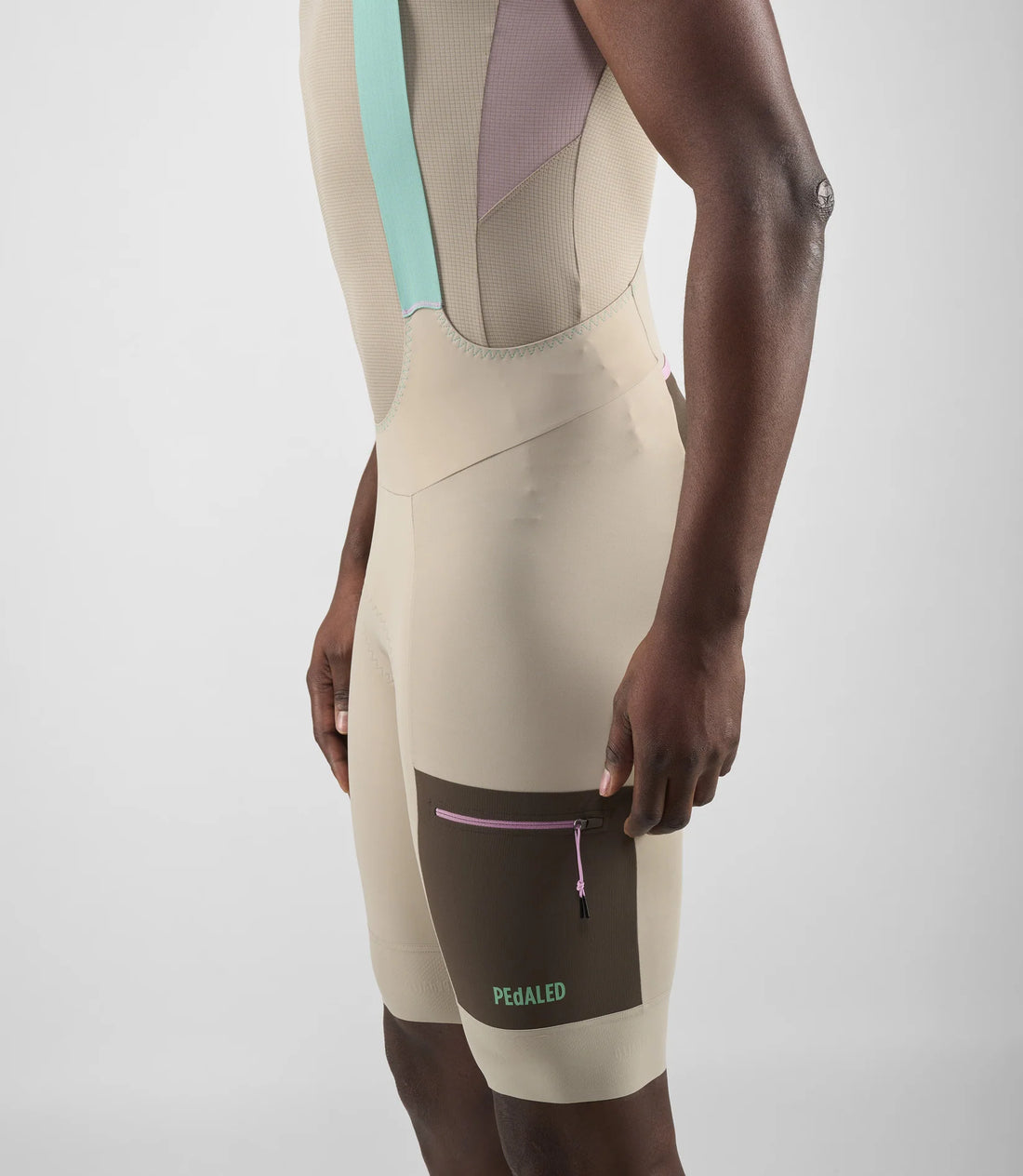 Pedaled Odyssey Bib Shorts Trägerhose Beige