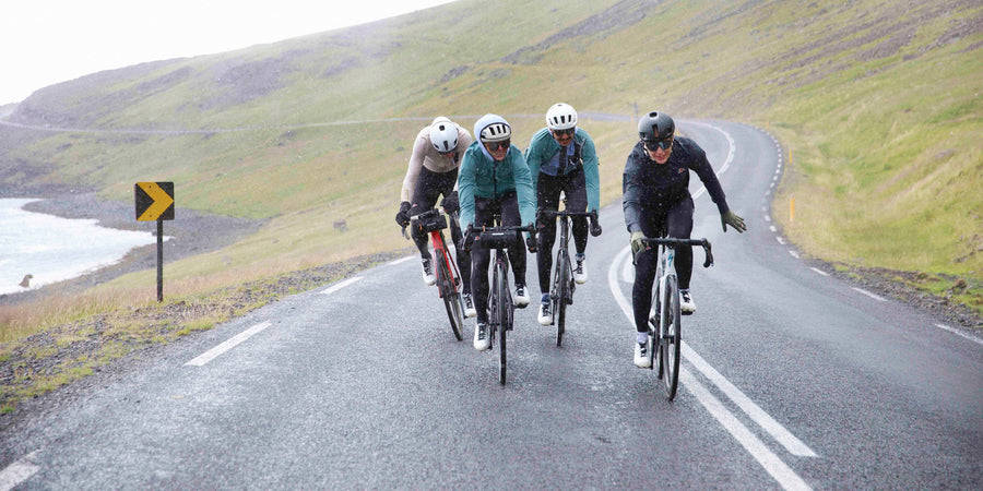 Café du Cycliste Alizee Unisex Rain Jacket Regenjacke Deep Water