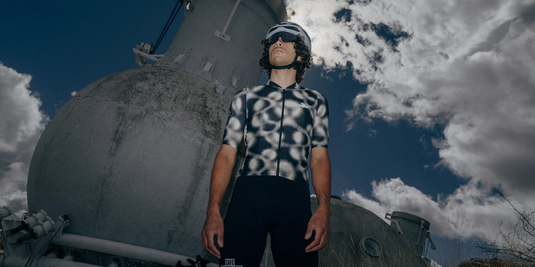 Café du Cycliste Angeline Men's Ultralight Cycling Jersey Radtrikot Supersonic Fog