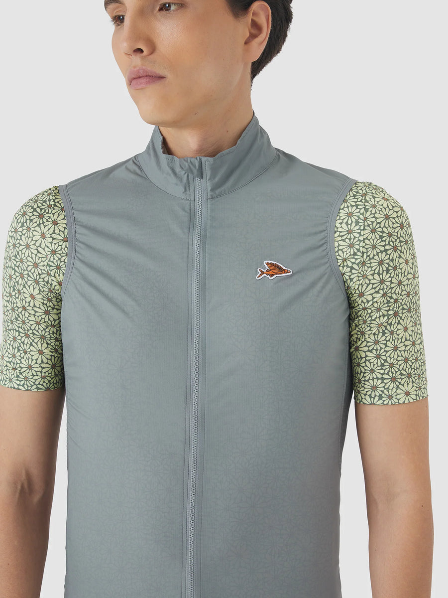 Café du Cycliste Edith Men's Cycling Gilet Windweste Mountain Fog