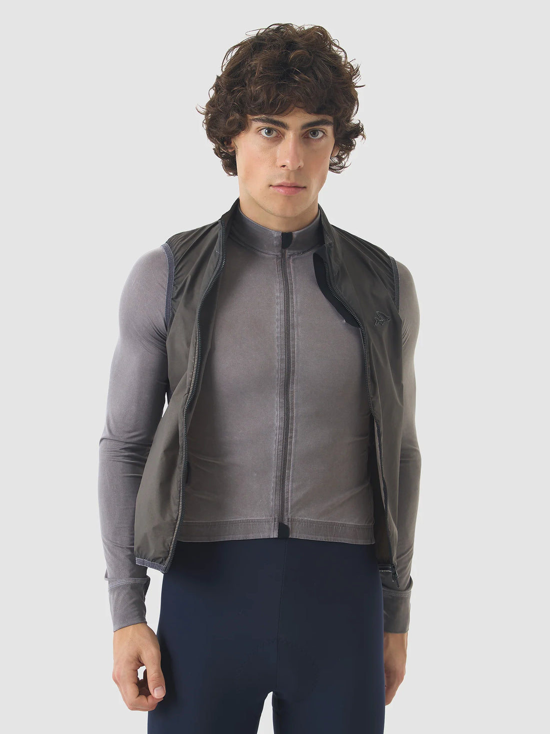 Café du Cycliste Edith Men's Cycling Gilet Windweste Charcoal
