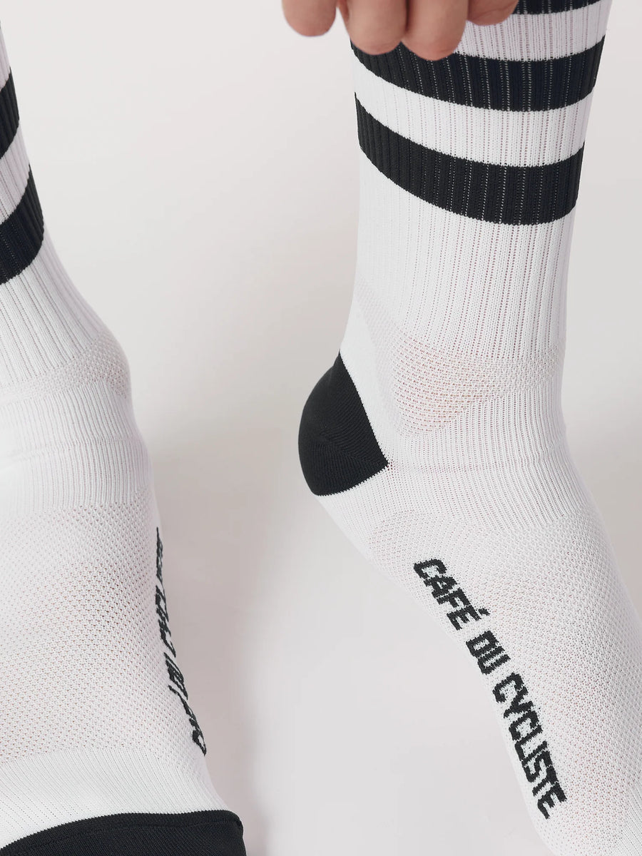 Café du Cycliste Skate Socks Radsocken White / Black