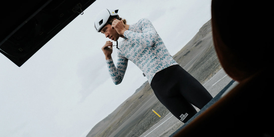 Café du Cycliste Constance Men's Midweight Jersey Radtrikot langarm Pearl Grey / Deep Water