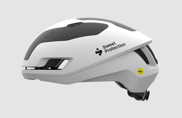 Casco per bici da strada Sweet Protection Falconer II Aero Mips Casco tutto nero Nuovo