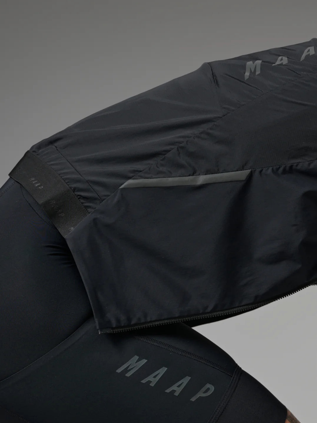 Maap Men's Flow Insulated Jacket Windjacke Jet Black