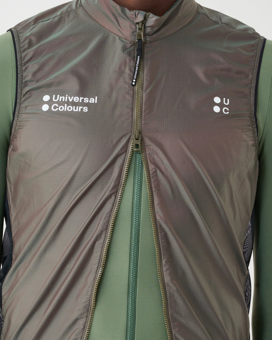 Universal Colours Spectrum 2.0 Lightweight Unisex Gilet WindwesteIridescent Green/Red