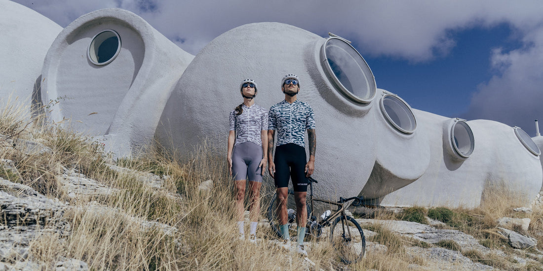 Café du Cycliste Men's Superlight Jersey Laurette Radtrikot Stars / Dark Sea