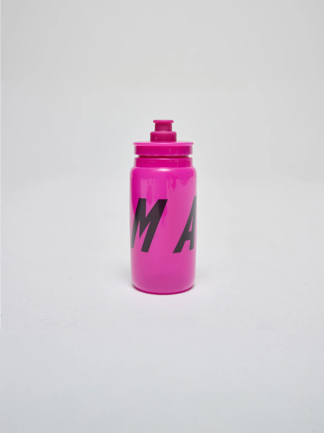 Maap Core Bottle Water Bottle 550 ml Trinkflasche Magenta