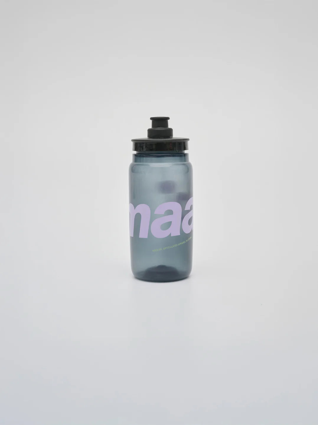 Maap Training Bottle Water Bottle 550 ml Trinkflasche Smoke/Lavender