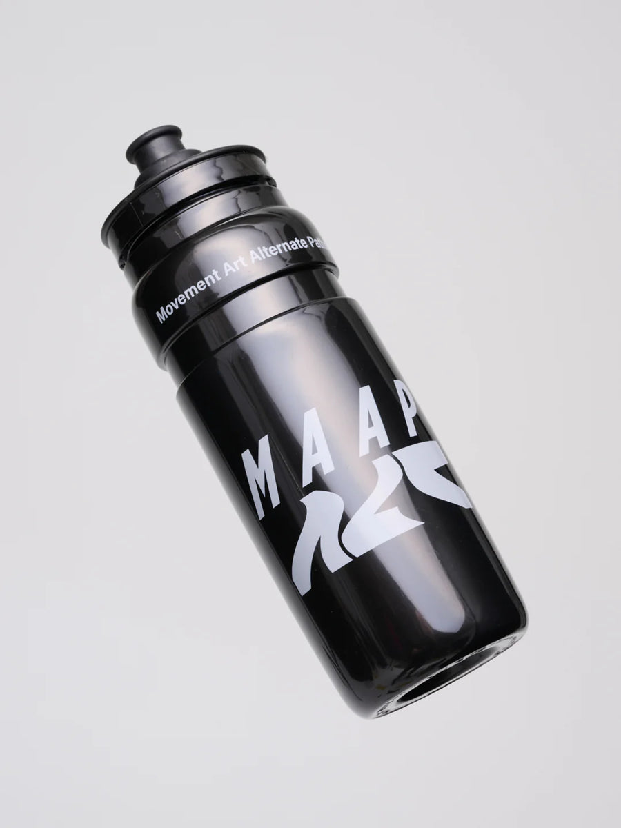 Maap Alt_Road™ Bottle Large Water Bottle 765 ml Trinkflasche Black/Silver
