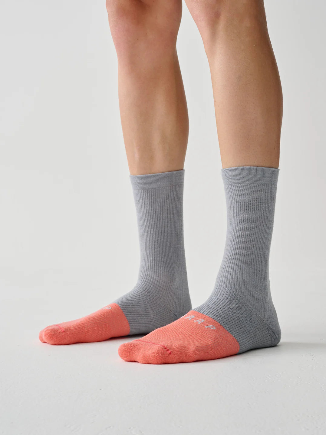 Maap Division Merino Sock Merino Radsocken Alloy/Tangelo