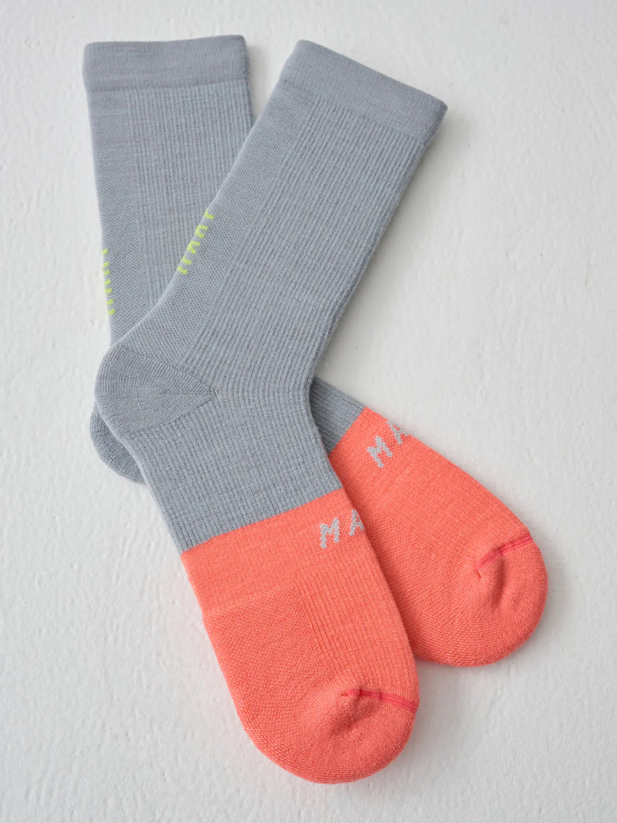 Maap Division Merino Sock Merino Radsocken Alloy/Tangelo