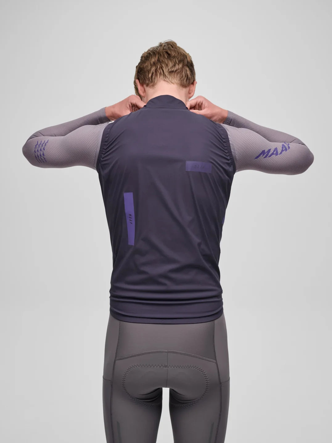 Maap Men's Atmos Vest Regenweste Deep Navy