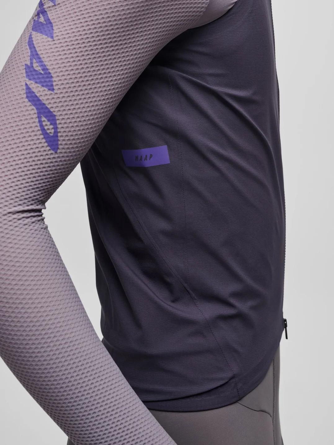 Maap Men's Atmos Vest Regenweste Deep Navy