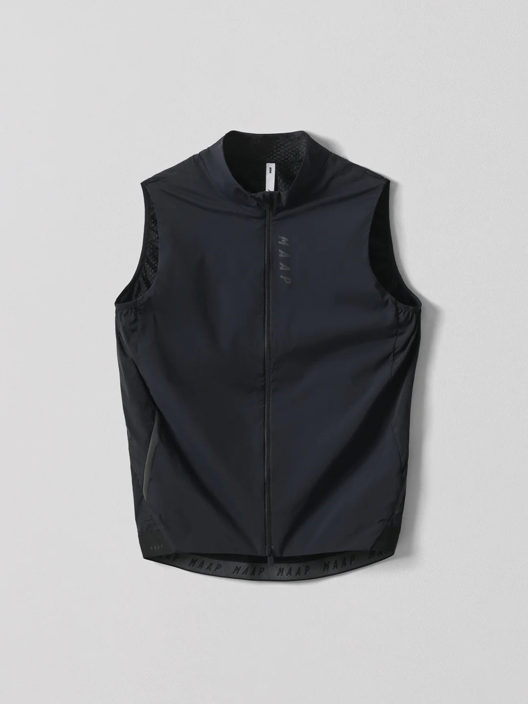 Maap Men's Flow Insulated Vest Windweste Jet Black