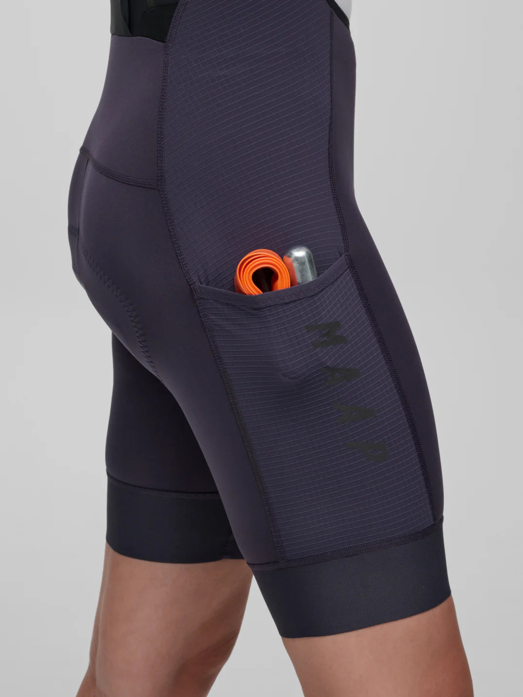 Maap Women's Alt_Road™ Cargo Bib 2.0 Bib Short Radhose Deep Navy