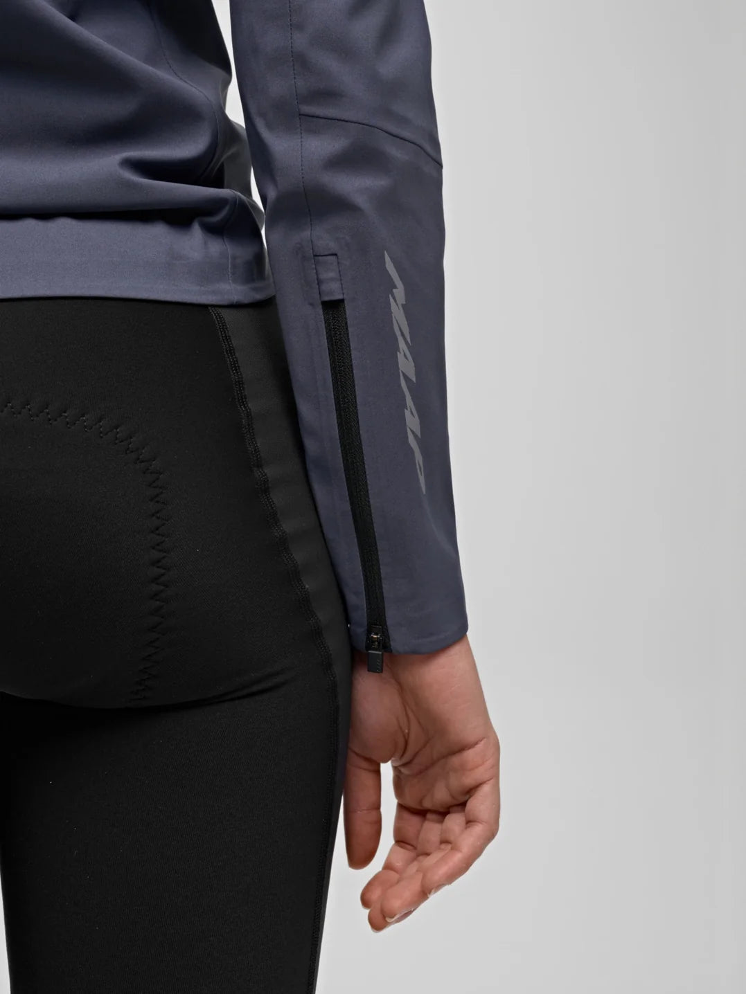 Maap Women's Apex Downpour Jacket Fahrradjacke Carbon Blue
