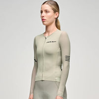Maap Women's Emerge LS Jersey Radtrikot langarm Quicksand