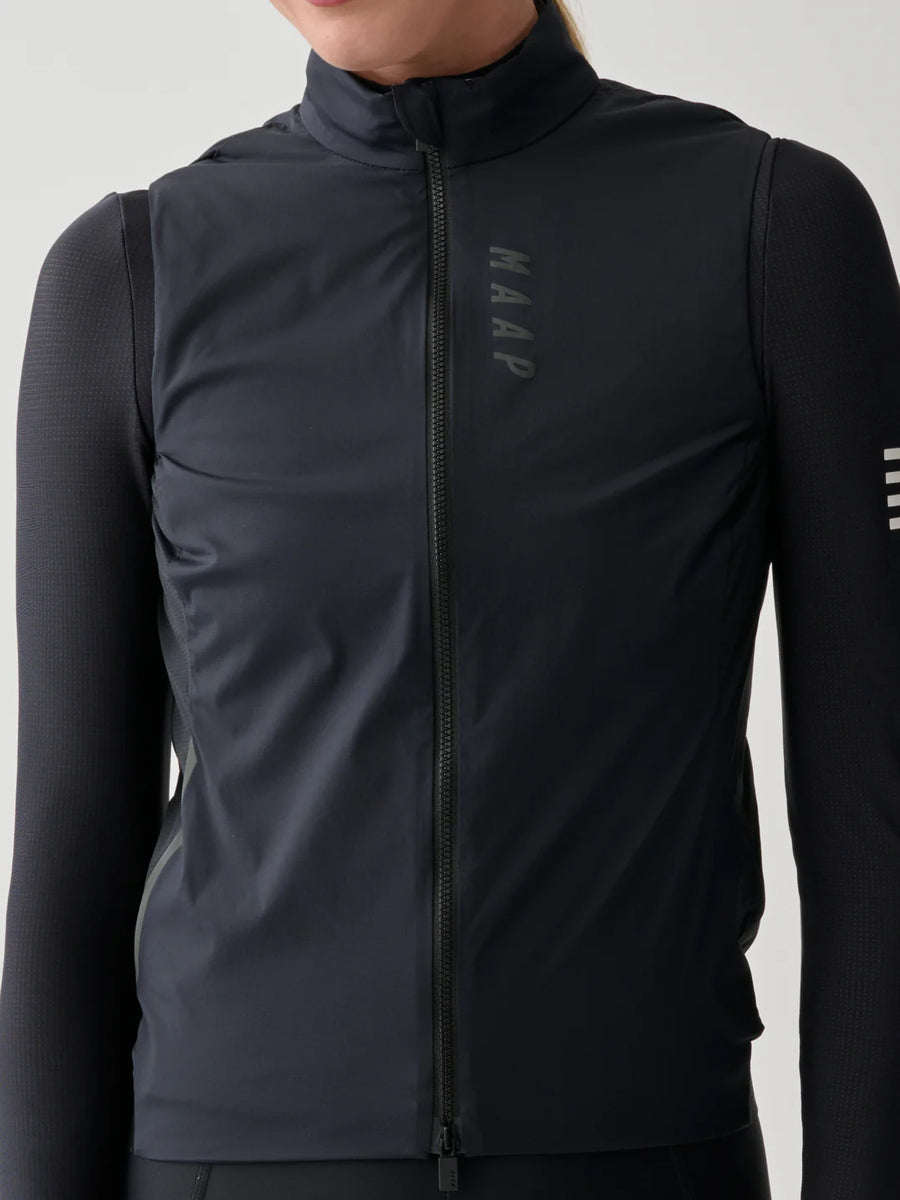 Maap Women's Flow Insulated Vest Windweste Jet Black