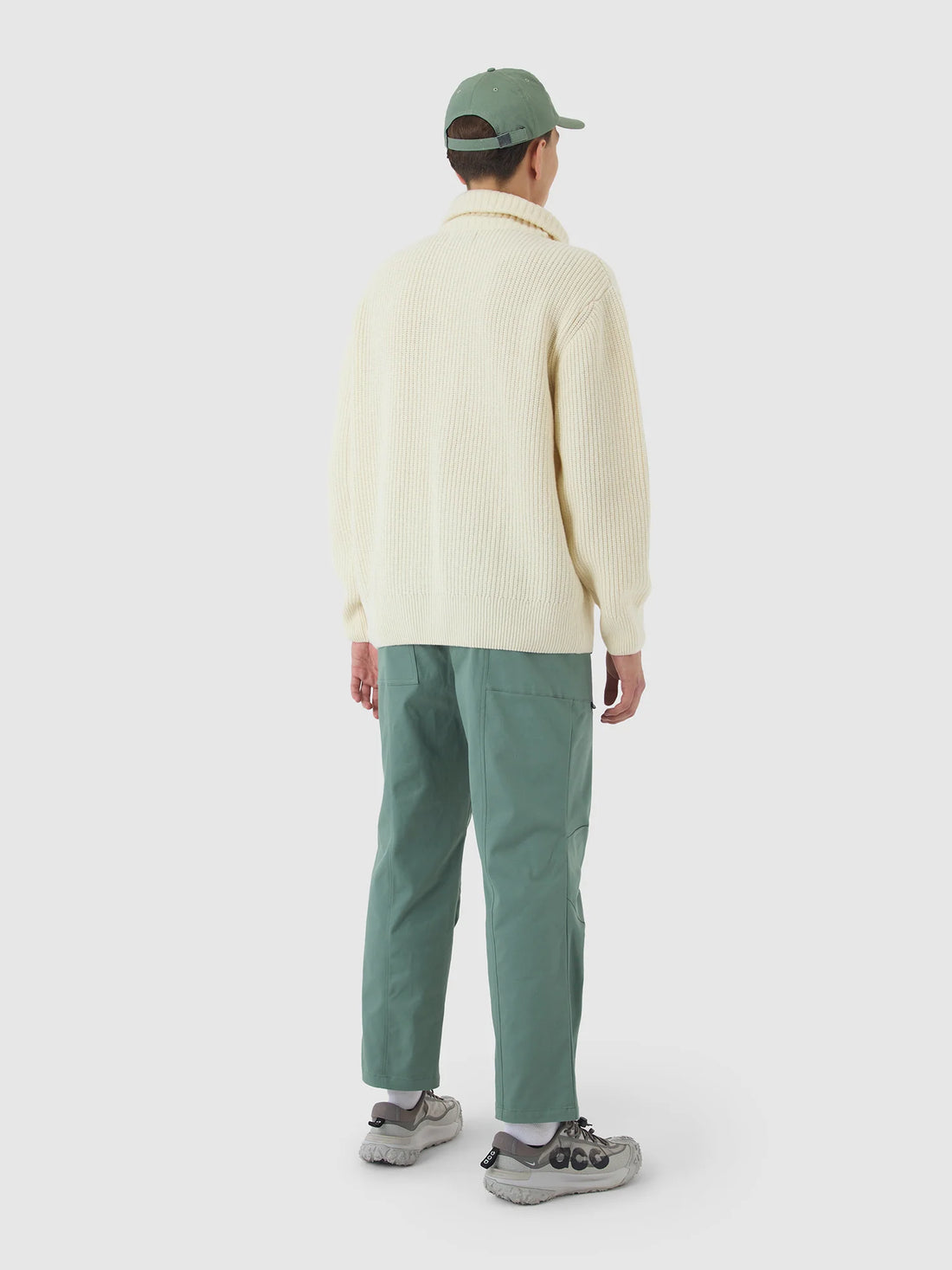 Café du Cycliste Alina Unisex Wool Pullover Chalk