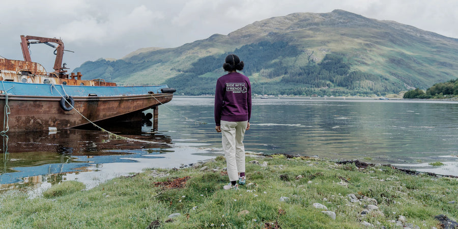 Café du Cycliste Marlene Unisex Cotton Sweatshirt Quetsche