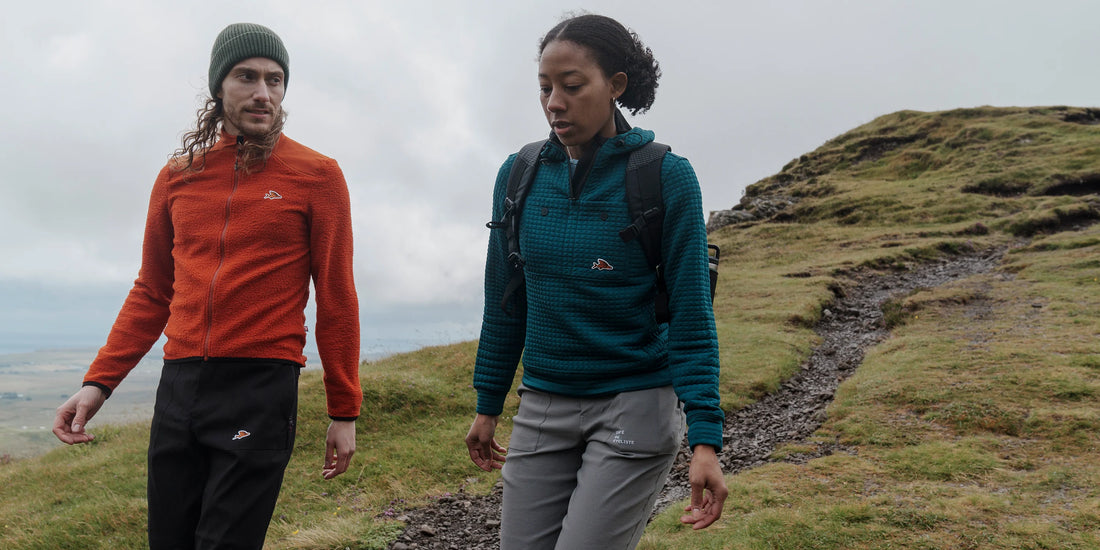 Café du Cycliste Thelma Women's Polartec Hoodie Alpine Green