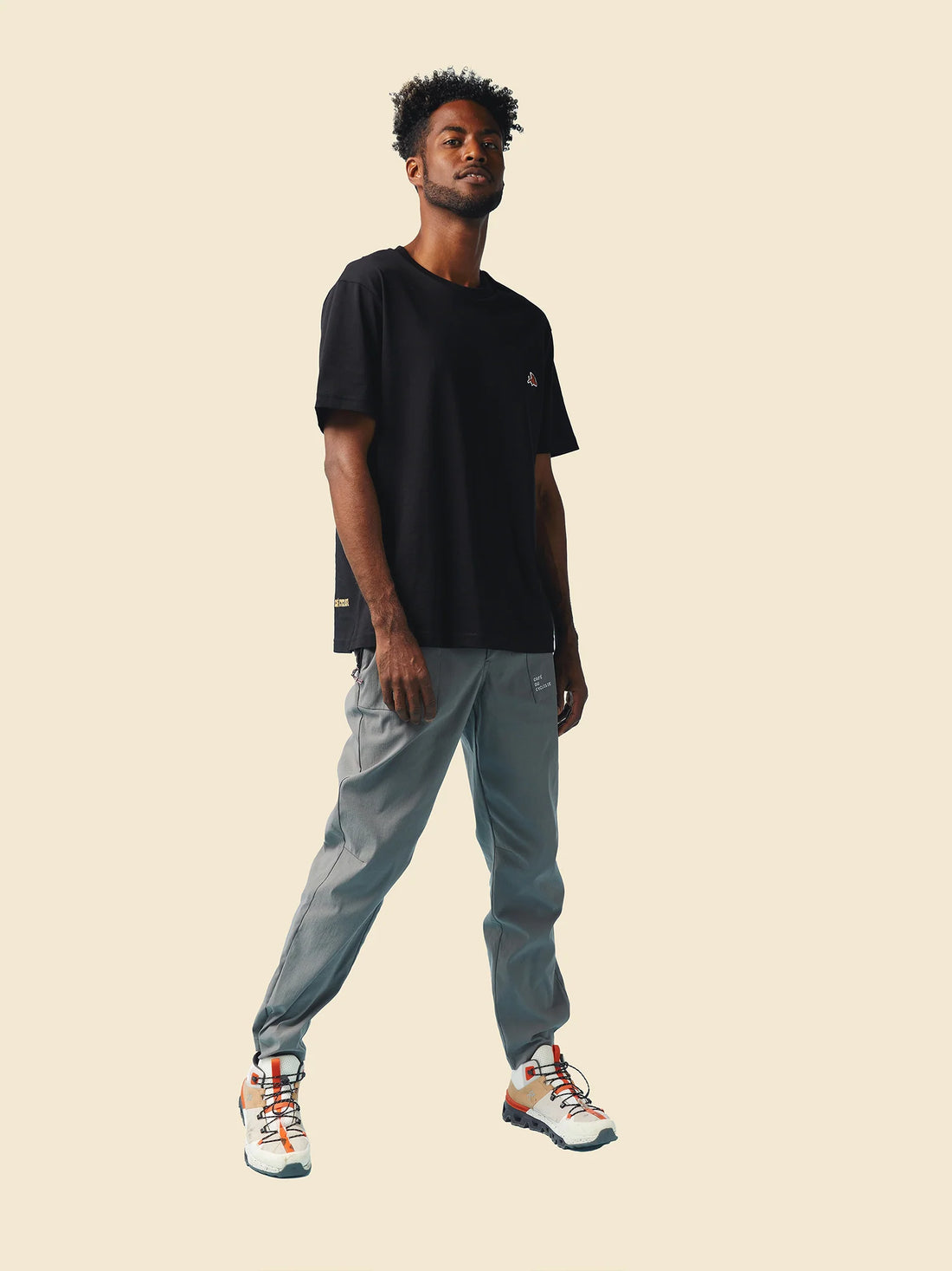 Café du Cycliste Unisex T-Shirt Anne Black