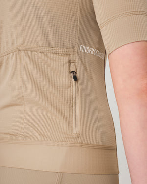 Fingercrossed Road Jersey Super Light Plus Women Radtrikot Sand